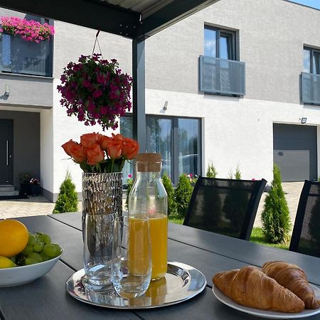 City Apartments Lipótszentmiklós Kültér fotó