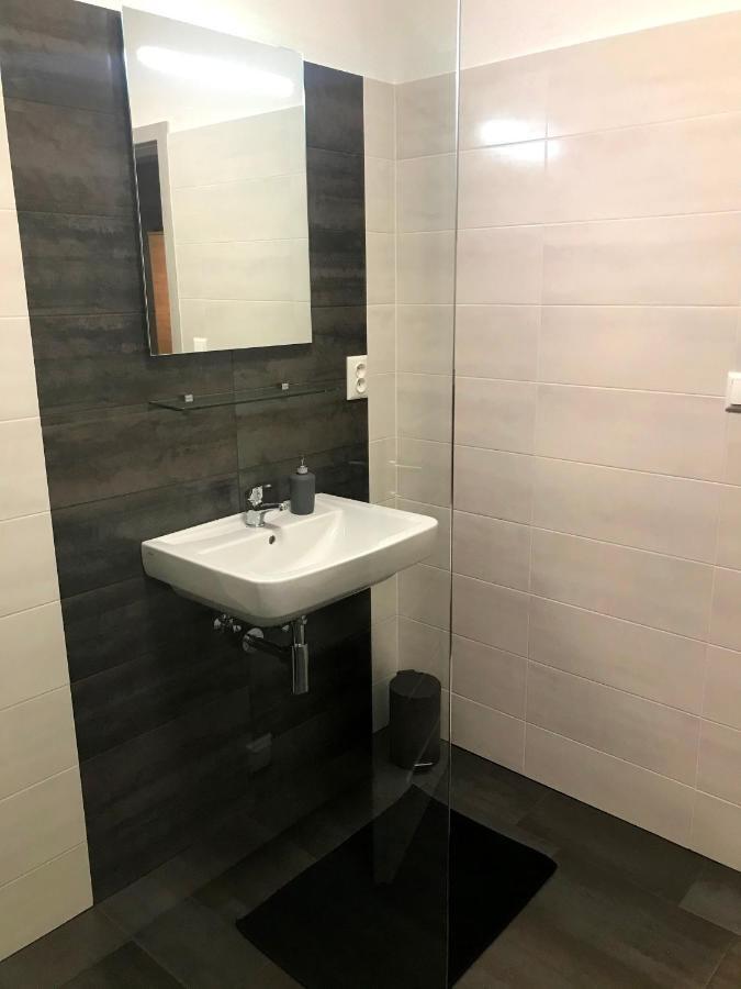 City Apartments Lipótszentmiklós Kültér fotó